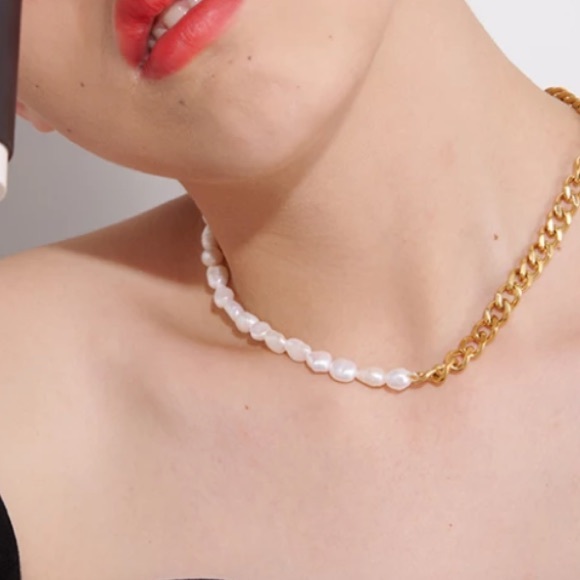 💛Gold plated pearl chain necklace - Picture 4 of 7